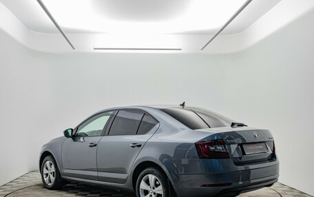 Skoda Octavia, 2019 год, 1 980 000 рублей, 7 фотография