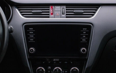 Skoda Octavia, 2019 год, 1 980 000 рублей, 14 фотография