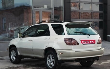 Lexus RX IV рестайлинг, 2000 год, 950 000 рублей, 7 фотография