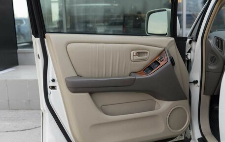 Lexus RX IV рестайлинг, 2000 год, 950 000 рублей, 16 фотография