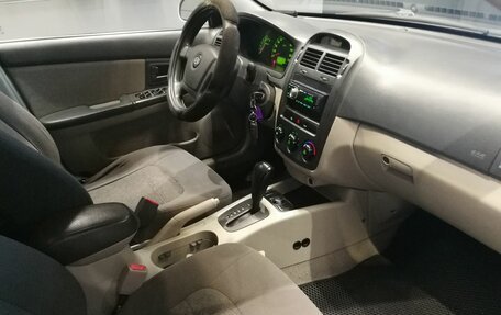 KIA Cerato I, 2005 год, 500 000 рублей, 11 фотография