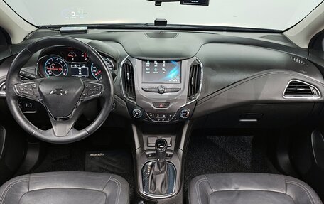 Chevrolet Cruze II, 2017 год, 1 050 000 рублей, 8 фотография