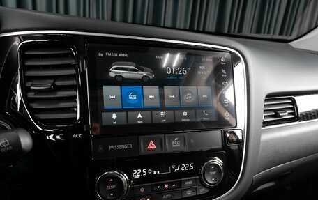 Mitsubishi Outlander III рестайлинг 3, 2022 год, 3 149 000 рублей, 15 фотография