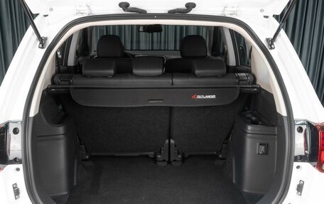 Mitsubishi Outlander III рестайлинг 3, 2022 год, 3 149 000 рублей, 23 фотография