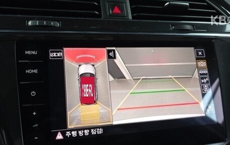 Volkswagen Tiguan, 2023 год, 2 650 000 рублей, 14 фотография