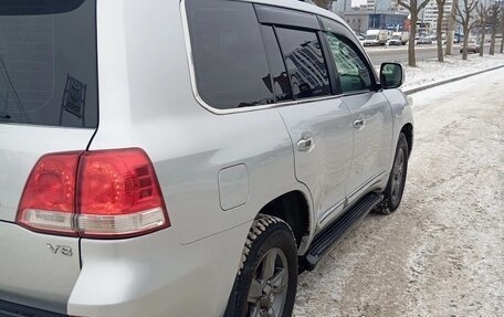 Toyota Land Cruiser 200, 2010 год, 2 500 000 рублей, 2 фотография