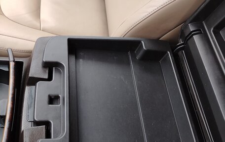 Toyota Land Cruiser 200, 2010 год, 2 500 000 рублей, 5 фотография