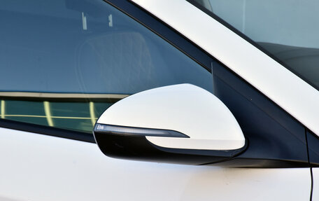 Hyundai Elantra VI рестайлинг, 2020 год, 1 748 000 рублей, 9 фотография