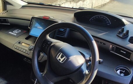 Honda Freed I, 2010 год, 1 050 000 рублей, 10 фотография