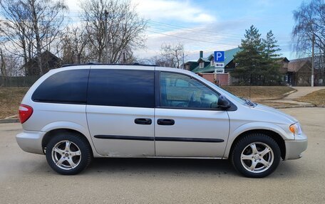 Chrysler Voyager IV, 2001 год, 550 000 рублей, 4 фотография