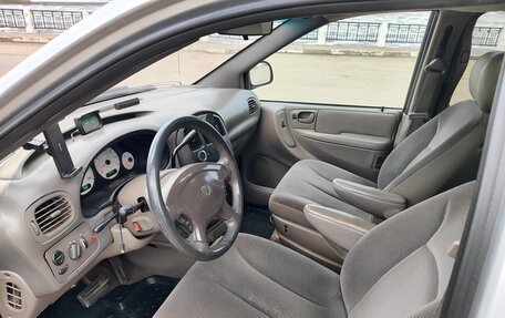 Chrysler Voyager IV, 2001 год, 550 000 рублей, 9 фотография