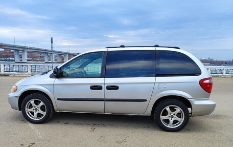 Chrysler Voyager IV, 2001 год, 550 000 рублей, 8 фотография