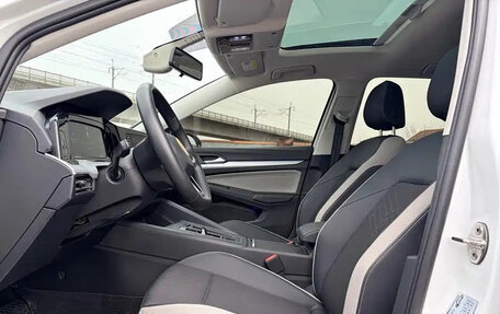 Volkswagen Golf VIII, 2023 год, 1 730 007 рублей, 9 фотография