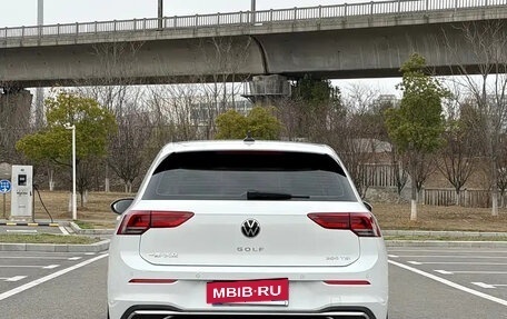 Volkswagen Golf VIII, 2023 год, 1 730 007 рублей, 6 фотография