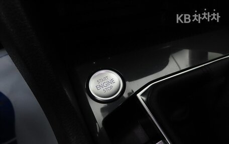 Volkswagen Tiguan II, 2022 год, 2 720 000 рублей, 10 фотография