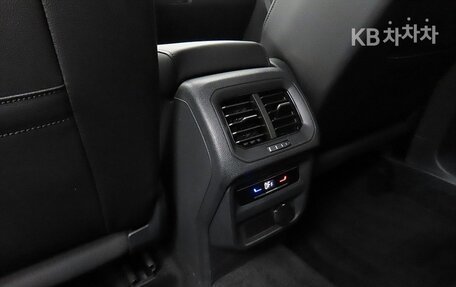 Volkswagen Tiguan II, 2022 год, 2 720 000 рублей, 14 фотография