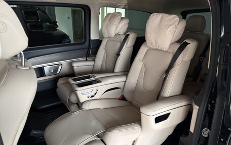 Mercedes-Benz V-Класс, 2025 год, 17 500 000 рублей, 11 фотография