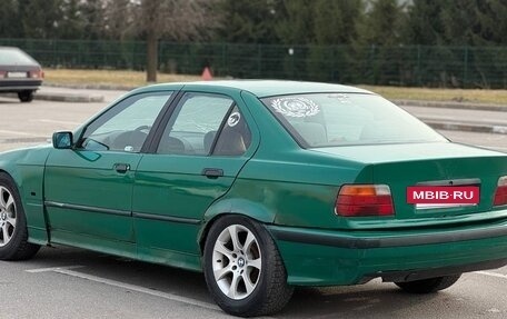 BMW 3 серия, 1996 год, 130 000 рублей, 2 фотография