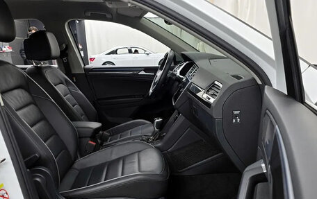 Volkswagen Tiguan II, 2022 год, 3 400 000 рублей, 7 фотография