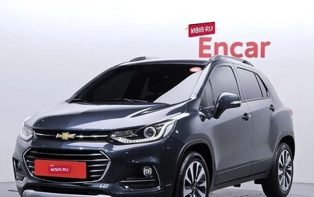 Chevrolet Trax, 2023 год, 1 855 000 рублей, 1 фотография