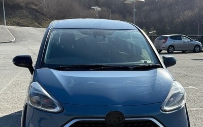 Toyota Sienta II, 2021 год, 1 400 000 рублей, 1 фотография