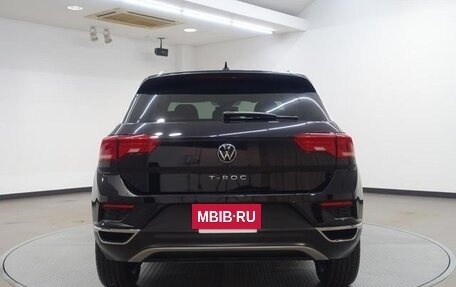 Volkswagen T-Roc I, 2021 год, 1 530 000 рублей, 4 фотография