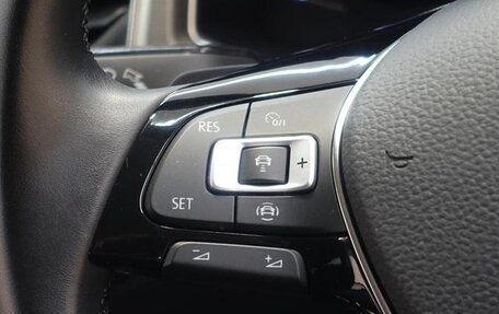 Volkswagen T-Roc I, 2021 год, 1 530 000 рублей, 21 фотография