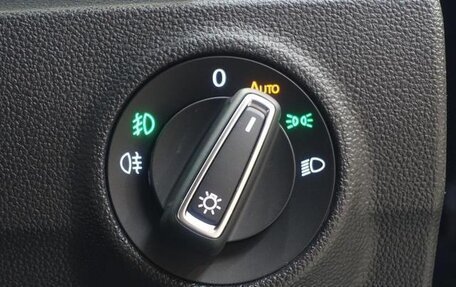 Volkswagen T-Roc I, 2021 год, 1 530 000 рублей, 23 фотография