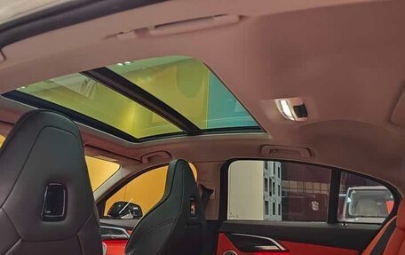 BMW 1 серия, 2022 год, 1 440 000 рублей, 21 фотография