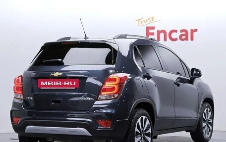 Chevrolet Trax, 2023 год, 1 855 000 рублей, 3 фотография