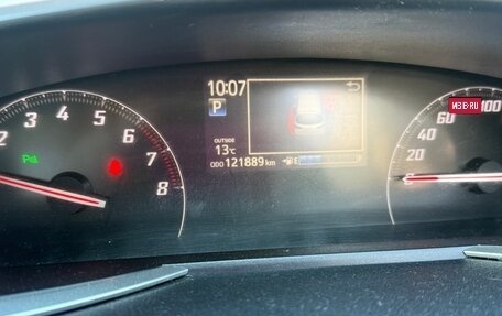 Toyota Sienta II, 2021 год, 1 400 000 рублей, 13 фотография