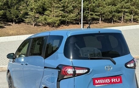 Toyota Sienta II, 2021 год, 1 400 000 рублей, 4 фотография