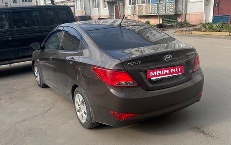 Hyundai Solaris II рестайлинг, 2014 год, 850 000 рублей, 2 фотография