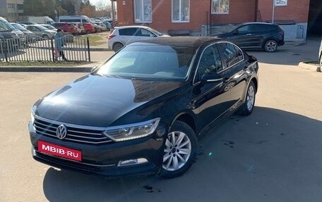 Volkswagen Passat B8 рестайлинг, 2017 год, 1 650 000 рублей, 2 фотография