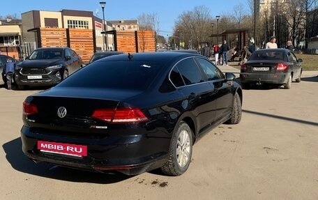 Volkswagen Passat B8 рестайлинг, 2017 год, 1 650 000 рублей, 8 фотография