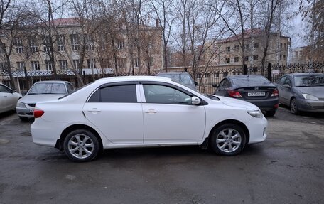 Toyota Corolla, 2012 год, 800 000 рублей, 3 фотография