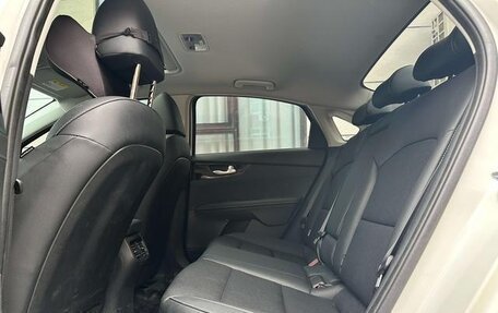 KIA K3, 2022 год, 1 390 000 рублей, 14 фотография