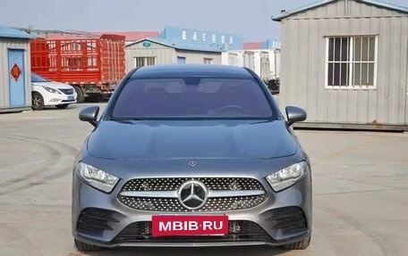 Mercedes-Benz A-Класс, 2023 год, 1 780 555 рублей, 2 фотография