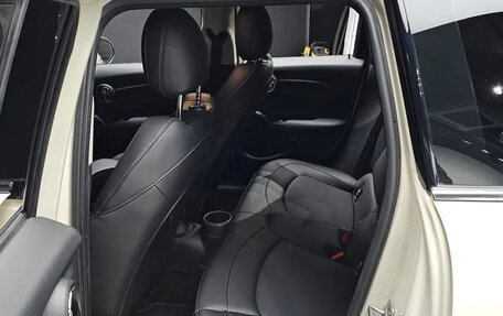 MINI Hatch, 2022 год, 1 920 000 рублей, 6 фотография