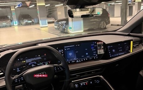 Audi Q5, 2025 год, 8 400 000 рублей, 26 фотография