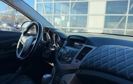 Chevrolet Cruze II, 2011 год, 810 000 рублей, 5 фотография