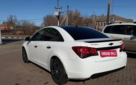 Chevrolet Cruze II, 2011 год, 810 000 рублей, 4 фотография