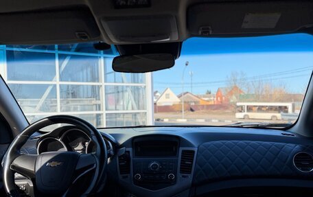 Chevrolet Cruze II, 2011 год, 810 000 рублей, 6 фотография