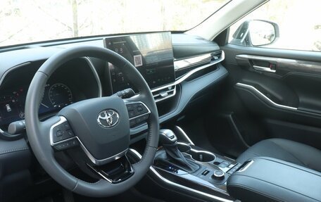 Toyota Highlander, 2025 год, 5 805 000 рублей, 5 фотография
