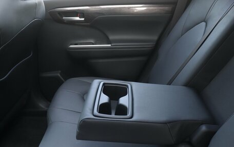 Toyota Highlander, 2025 год, 5 805 000 рублей, 8 фотография