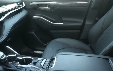 Toyota Highlander, 2025 год, 5 805 000 рублей, 16 фотография