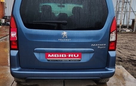 Peugeot Partner II рестайлинг 2, 2016 год, 840 000 рублей, 2 фотография