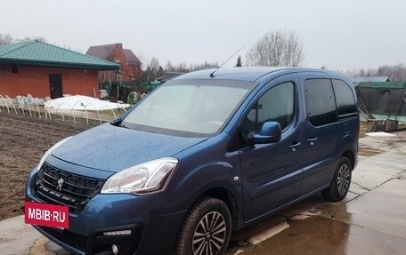 Peugeot Partner II рестайлинг 2, 2016 год, 840 000 рублей, 10 фотография
