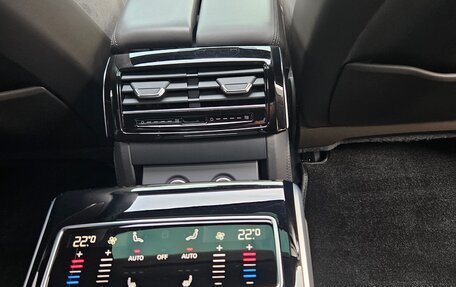 Audi A8, 2019 год, 6 050 000 рублей, 13 фотография