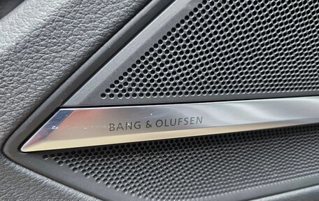 Audi A8, 2019 год, 6 050 000 рублей, 20 фотография